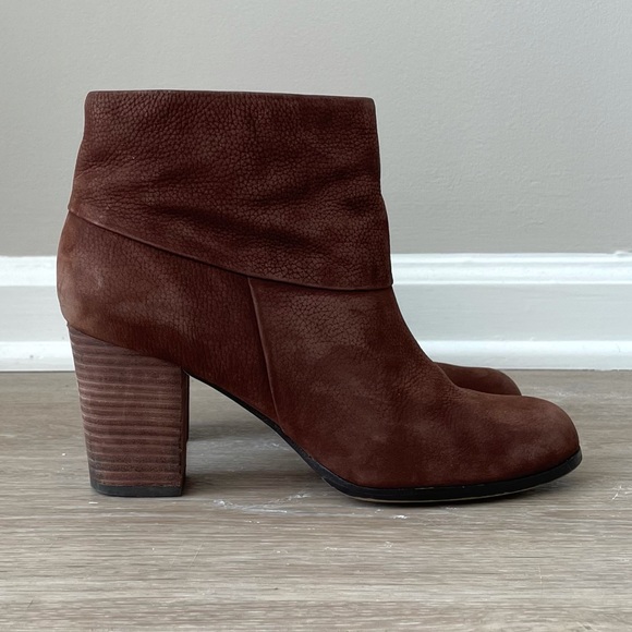 Cole Haan Cassidy Nike Air Heeled Ankle Boots - Picture 2 of 9